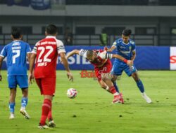 Bek Muda Persib Rudianto Bereaksi Terhadap Spekulasi Pindah ke Bhayangkara FC