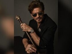 Shah Rukh Khan Kurang Terlihat di Met Gala 2025