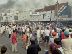 Mengapa Mei 1998 Menjadi Masa Kelam Bagi Bangsa Indonesia?