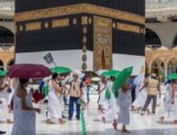 Saudi Arabia Tindak Tajam Terhadap WNA Ilegal di Haji: Sanksi Berat dari Denda Fantastis hingga larangan 10 Tahun Masuk